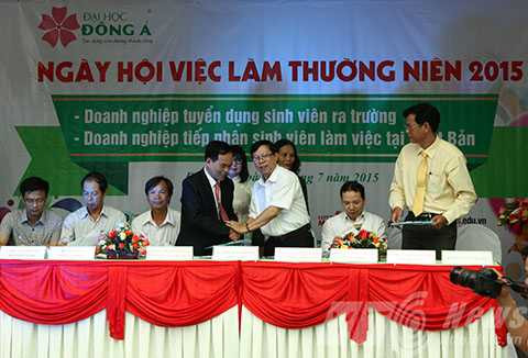 ngàn sinh viên, ngày hội, việc làm, Đông Á, Đà Nẵng, tốt nghiệp, doanh nghiệp