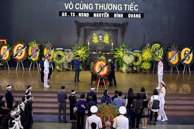 đám tang nsnd đình quang