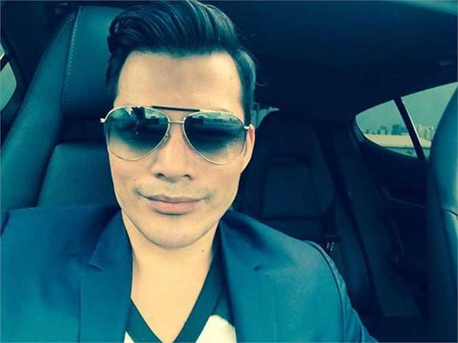 Trần Bảo Sơn lịch lãm, nam tính.