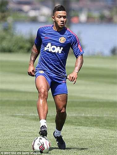 Anh còn có cả sở thích đấm bốc giống hệt đàn anh Rooney