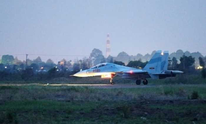 Hình ảnh được cho là Su-30 Việt Nam