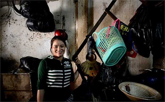 Chị Hồng luôn tự nhủ: 'Mình sinh ra ở vùng quê nghèo, vào Sài Gòn lập nghiệp thì phải cố gắng thật nhiều...để chăm lo cho con cái, gia đình có được cuộc sống tốt hơn'. 