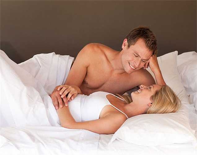 Ham muốn: Đàn ông thiếu ngủ trong thời gian dài cũng ảnh hưởng làm giảm ham muốn tình dục. Vì vậy, ngủ sớm và thức dậy sớm để tận hưởng ham muốn tình dục lành mạnh.