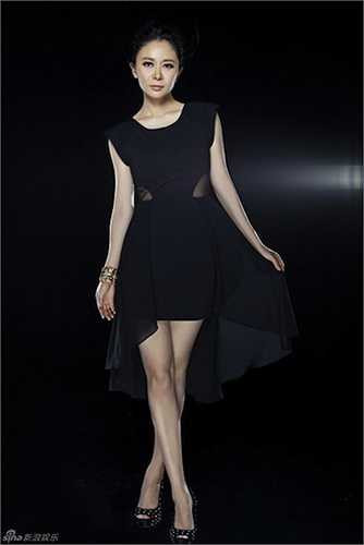 Gần đây, cô thu hút được sự chú ý với vai hoàng hậu trong Hoa Tư Dẫn, hợp tác cùng Trịnh Gia Dĩnh, Tưởng Hân, Viên Hoằng... 