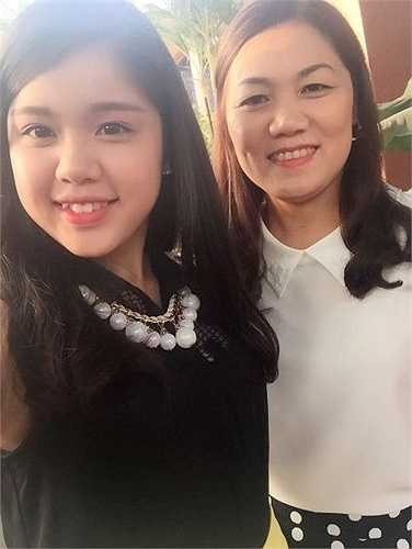 Được biết, Nhung ra trường với quân hàm Thiếu úy.