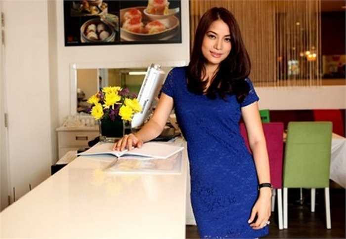 Trước đó, năm 2012, diễn viên Trương Ngọc Ánh cùng chồng cũ Trần Bảo Sơn đã khai trương nhà hàng Tao (Đạo) nằm trong một trung tâm thương mại lớn ở TP HCM. 