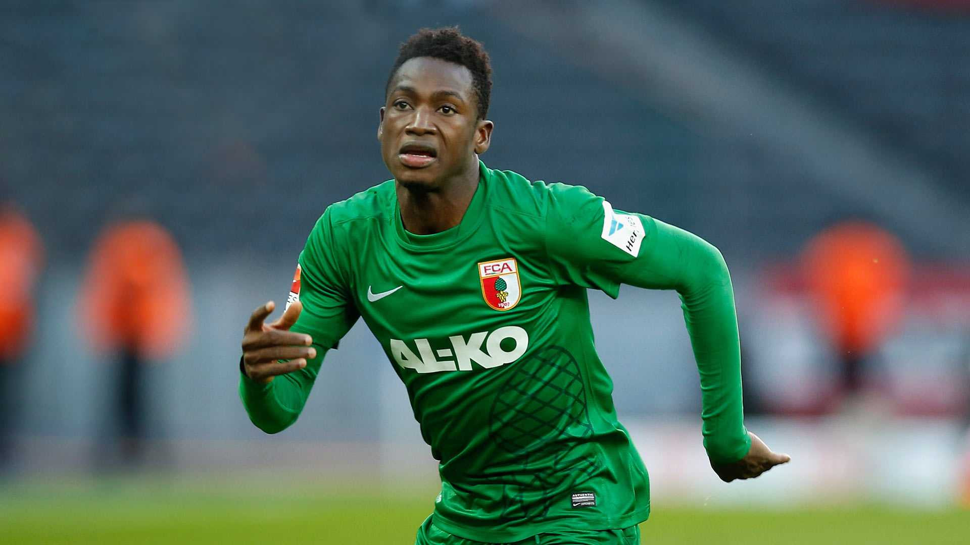 Chelsea mua Baba Rahman