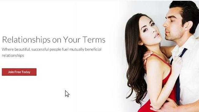 Lời thú nhận của những 'chân dài' cặp với đại gia