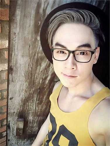 Anh hi vọng rằng clip sẽ mang đến tiếng cười giải trí cho khán giả.