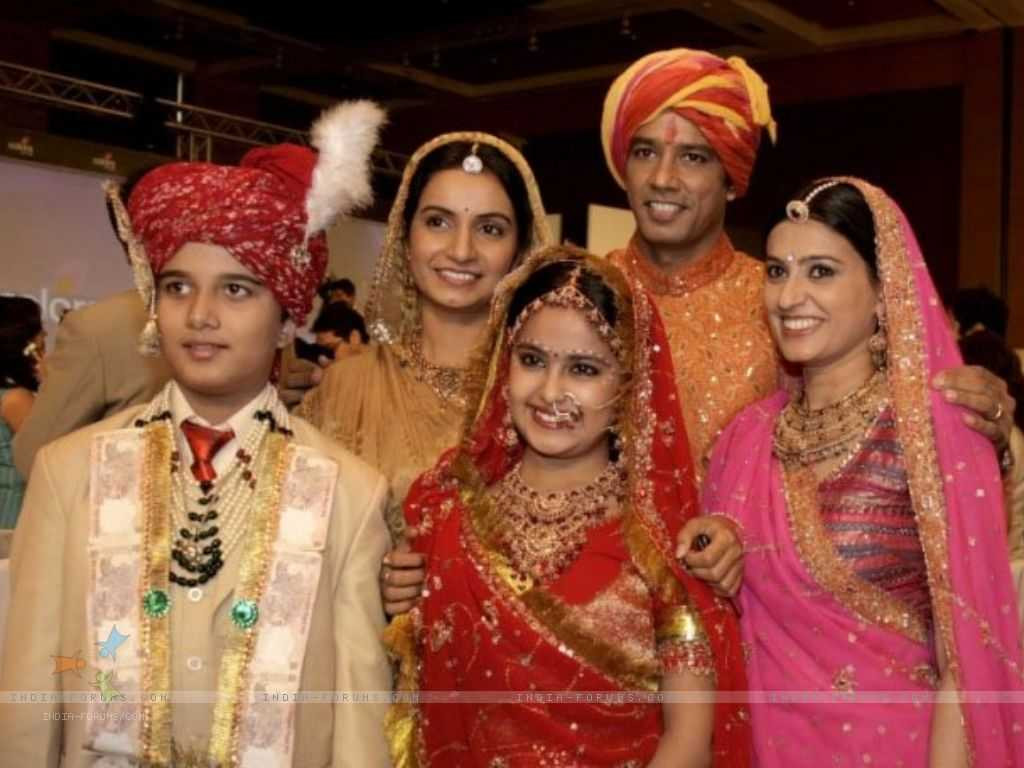 Ngoài đời họ là những người bạn thân thiết.