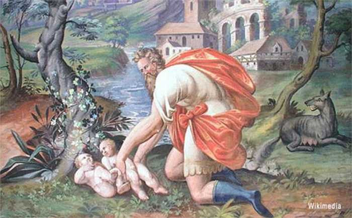 Hành động giết chết trẻ sơ sinh không bị coi là trọng tội vì quan niệm trẻ sơ sinh chưa phải là con người hoàn thiện, chúng được coi như những con vật nhỏ.