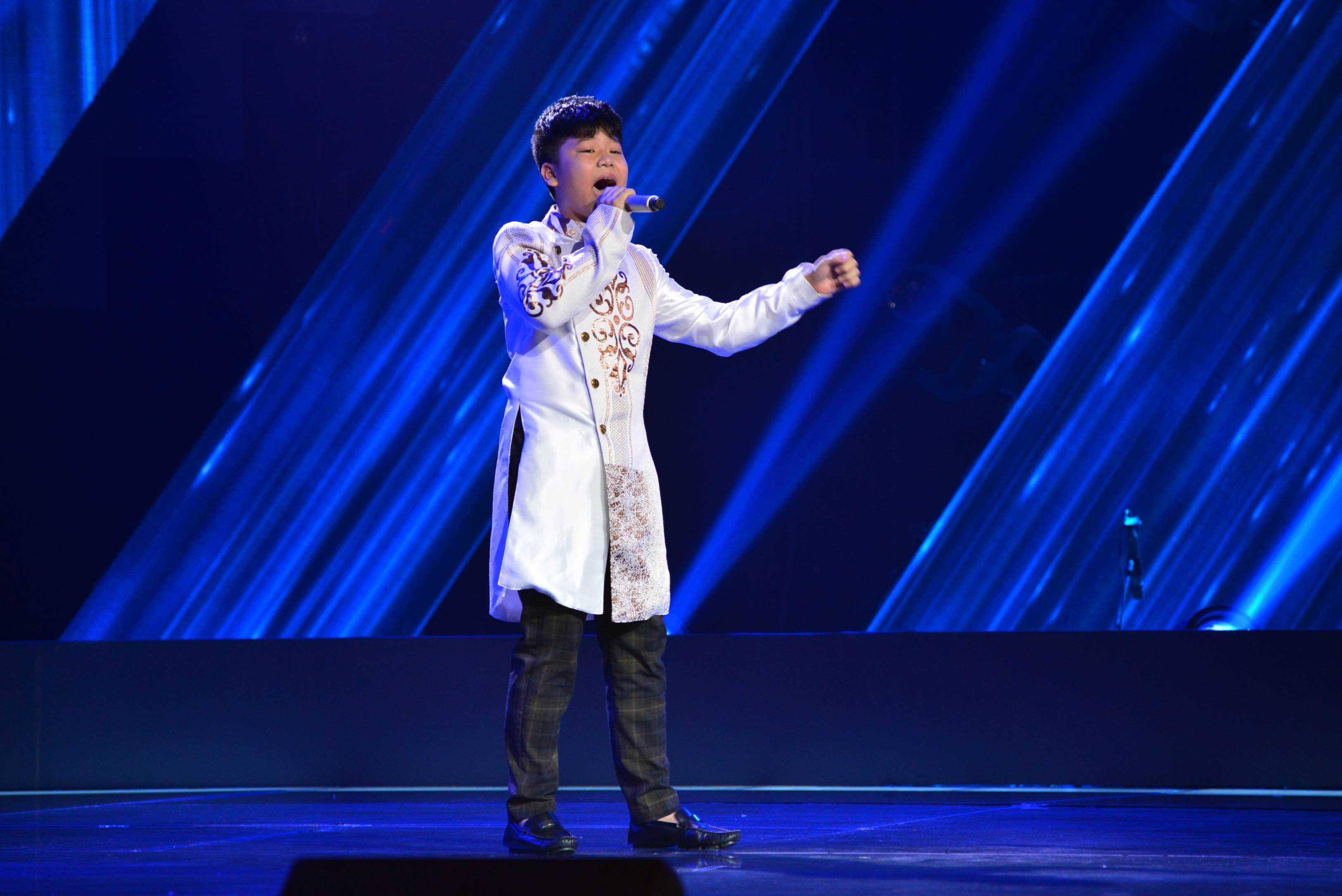 giọng hát việt nhí