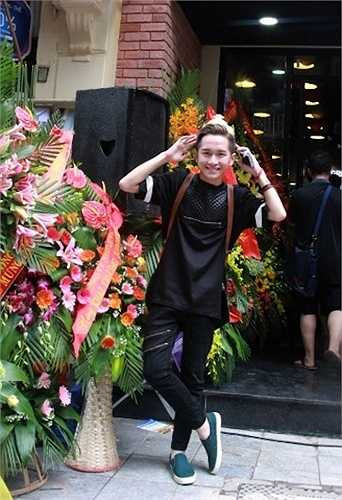 Event còn có sự tham gia của nhiều mỹ nam Hà Thành.