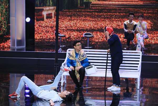 bí mật đêm chủ nhật