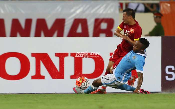 Man City chơi nhiệt và chuyên nghiệp