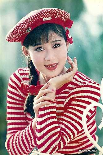 Đối với công chúng, Diễm Hương được biết đến với hình tượng dịu dàng, duyên dáng, nhưng Đoàn Minh Tuấn tiết lộ thêm, ngoài đời chị rất hoạt ngôn, dí dỏm, hài hước. Trong các buổi chụp ảnh hay đóng phim, Diễm Hương luôn là người pha trò để mọi người bớt mệt mỏi. 