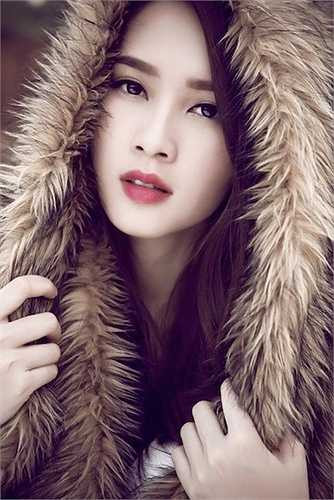 Những đường nét được đánh giá là hoàn hảo của Đặng Thu Thảo.