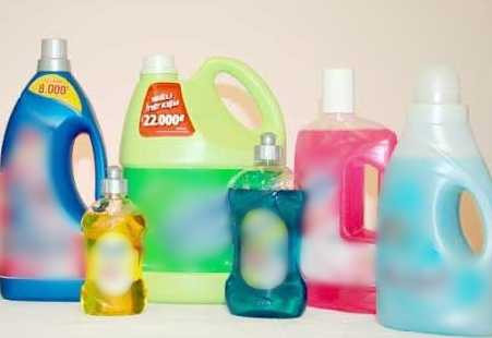 Hóa mỹ phẩm 'vỏ to ruột bé': Nếu cấu xén của người dùng nhà sản xuất sẽ bị khởi tố