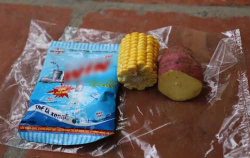 Thực hư luộc ngô, khoai bằng bột thông cống