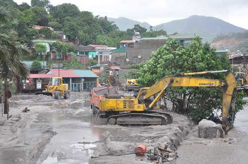 80.000 thợ mỏ nghỉ việc, than Quảng Ninh thiệt hại 1.000 tỉ đồng