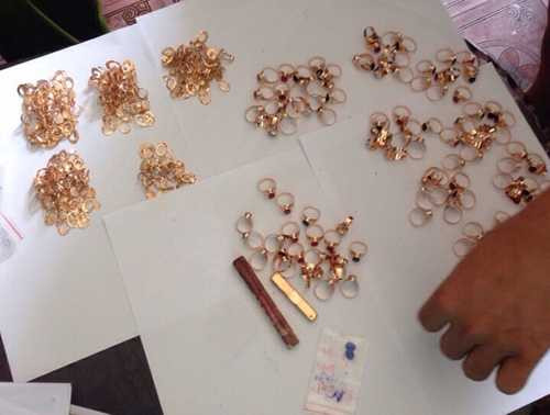 Bảo vệ trộm 13 cây vàng của chủ về chôn ở nhà