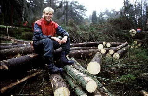 Klas Ingesson - Cựu tuyển thủ Thụy Điển làm nghề thợ xẻ gỗ