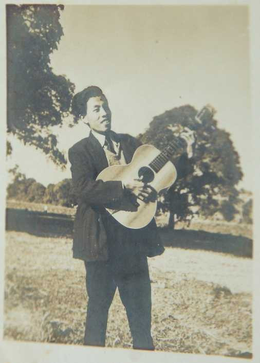 Nhạc sĩ Y Vân thời trai trẻ với mối tình đầu ở Hà Nội