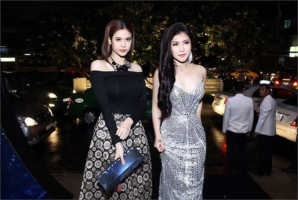 Đây là một bản ballad do Mr Siro sáng tác dành riêng cho cô gái có giọng hát đầy nội lực và tình cảm như Hương Tràm.