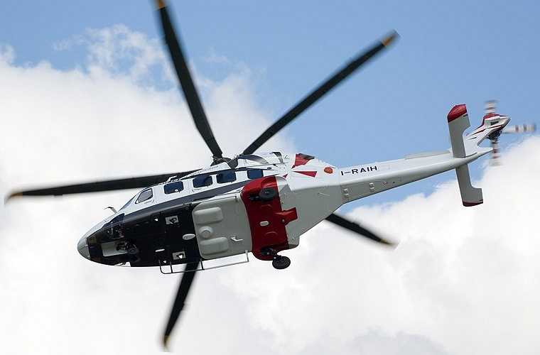 AW-189 được trang bị hai động cơ tuốc bin trục CT7-2E1 công suất 2.000 mã lực/chiếc kết hợp với cánh quạt chính 5 lá và cánh quạt đuôi 4 lá. Máy bay có thể đạt tốc độ hành trình 267-278km/h, tầm bay 307-907km với dung tích nhiên liệu 2.063 lít. 