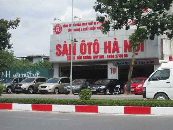 Khám phá 'thiên đường' xe ôtô cũ Hà Nội