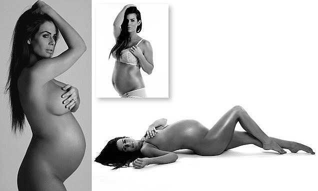 Mới đây, Sophie Guidolin đã chia sẻ bộ ảnh nude tuyệt đẹp của mình trong tuần cuối thai kỳ. 