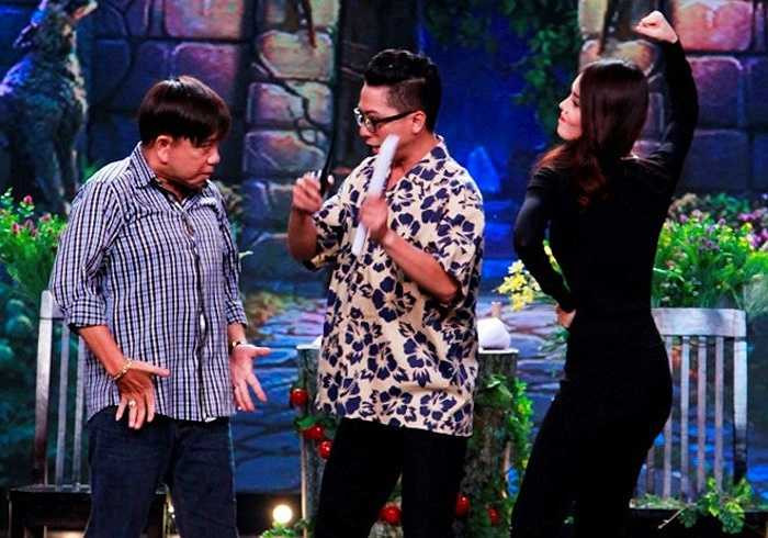 Chương trình Hội quán tiếu lâm tập 4 lên sóng 21h, tối 2/8 trên kênh truyền hình Vĩnh Long 1 với sự tham gia của ba nghệ sỹ Bạch Long, Hồng Tơ và ca sĩ Hải Yến Idol. 