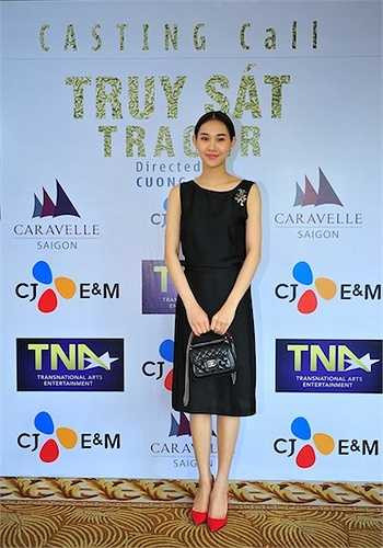 Bộ phim hành động 'Truy sát' kể về câu chuyện của An, cô gái có một gia đình hạnh phúc, một sự nghiệp không tệ và nhan sắc lộng lẫy. 