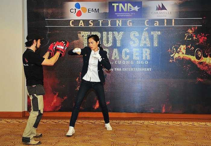 Chính sự nổi bật của chàng trai sinh sống tại Úc này đã khiến cho ê kíp 'Truy sát' khá phân vân khi đưa ra quyết định cuối cùng. 