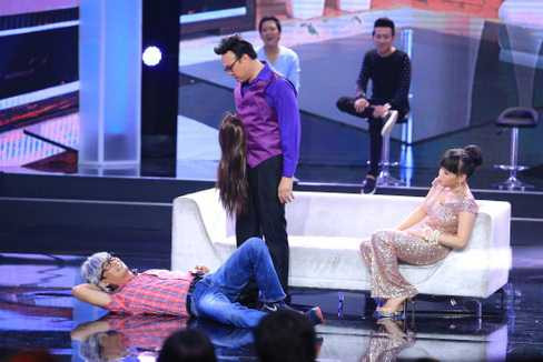 bí mật đêm chủ nhật