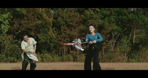 Linh Sơn và Diễm My 9x “bưng” phở Việt lên màn ảnh rộng