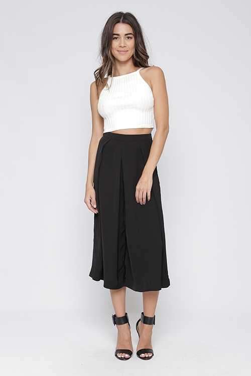 Bestie-quan-lung-mau-den