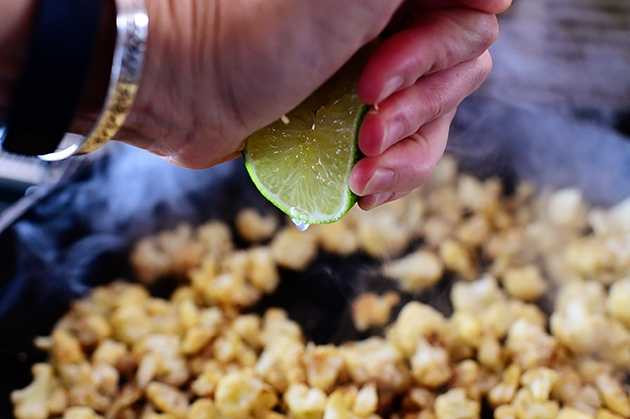 cách làm bông cải chiên giòn xào