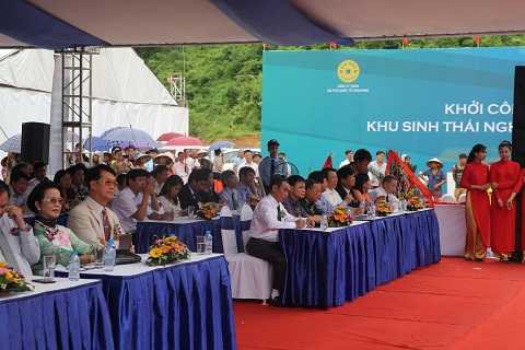 Quan khách Việt Nam - Singapore đến tham dự Lễ Động thổ