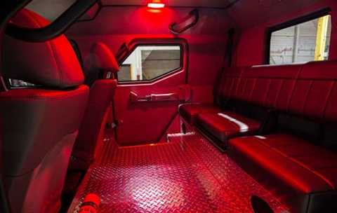 Terradyne Gurkha - Chiếc xe bán tải Ford an toàn nhất thế giới