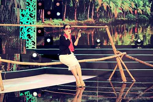 Công Trí dự triển lãm Ireland, Thanh Thủy "dính" tình tay ba