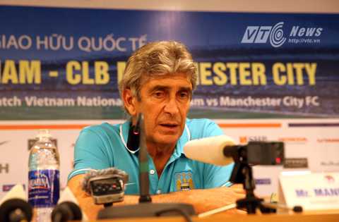 Mùa giải 2015-16 sẽ không dễ dàng để HLV Manuel Pellgrini thực hiện thành công mong muốn (Ảnh: Quang Minh)