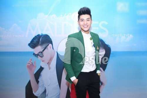 Noo Phước Thịnh công khai dẫn Thủy Tiên bỏ trốn