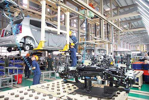 Chi phí sản xuất giảm cùng với việc gia tăng số lượng nhà máy sản xuất linh kiện phụ tùng nội địa hóa (lên tổng cộng 23 nhà máy) dẫn đến tỷ suất lợi nhuận trong sản xuất đạt 10% tăng 3%. 