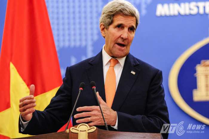 Ông Kerry đánh giá cao việc Việt Nam tham gia lực lượng gìn giữ hòa bình của Liên Hợp Quốc - Ảnh: Tùng Đinh