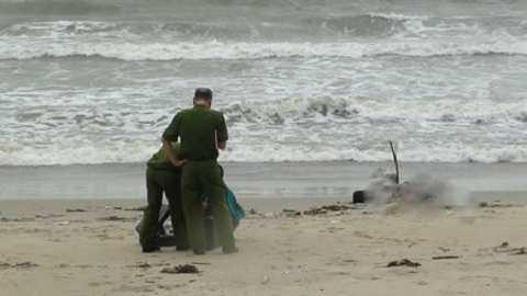 Trên người thanh niên không có giấy tờ tùy thân nên các cơ quan chức năng vẫn chưa xác định được danh tính (Ảnh minh họa)