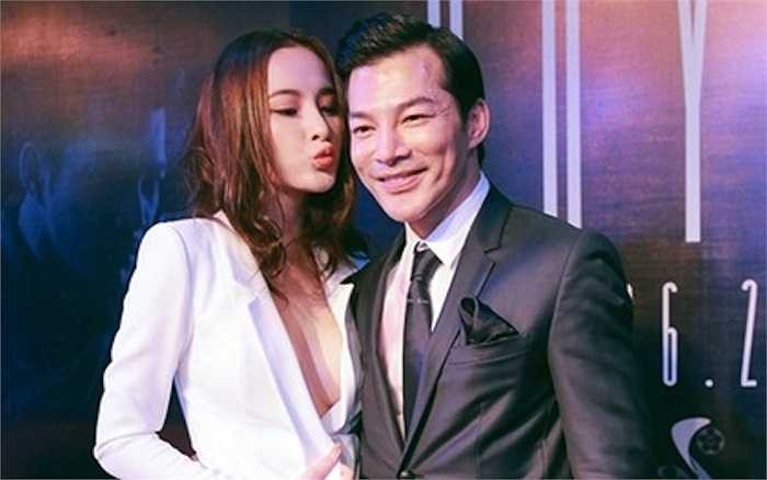 'Người tình tin đồn' mới đây nhất của Phương Trinh là nam diễn viên – đạo diễn Trần Bảo Sơn. Những lý do khiến cư dân mạng nghi ngờ 'bà mẹ nhí' có quan hệ tình cảm với chồng cũ của Trương Ngọc Ánh xuất phát từ sau buổi họp báo phim Quyên tối 18/6/2015. Phương Trinh ăn mặc gợi cảm với vest trắng để lộ vòng một sexy đến chúc mừng Trần Bảo Sơn. Nữ diễn viên không ngại hôn gió nam chính của Quyên dù mọi ống kính đang hướng về phía hai người. 