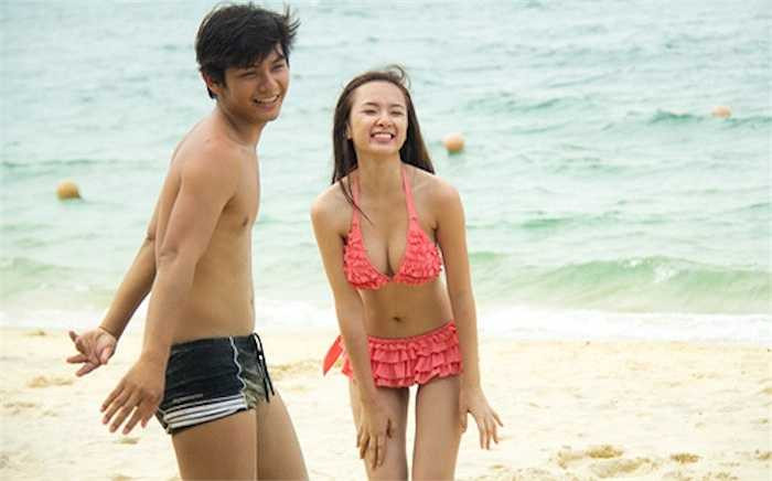 Sơn Ngọc Minh sinh năm 1990 là thành viên nổi bật trong nhóm V.Music. Anh và Phương Trinh được đánh giá là cặp đôi trẻ tuổi và ăn ý. 