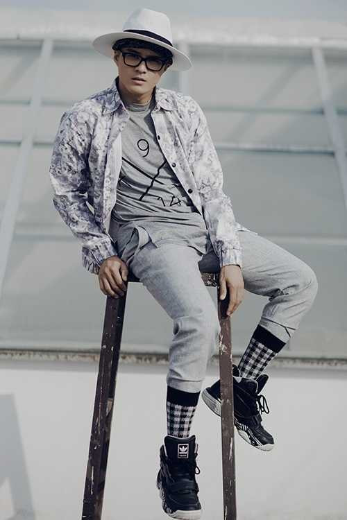 Lâm Vinh Hải "nổi loạn" với phong cách mới