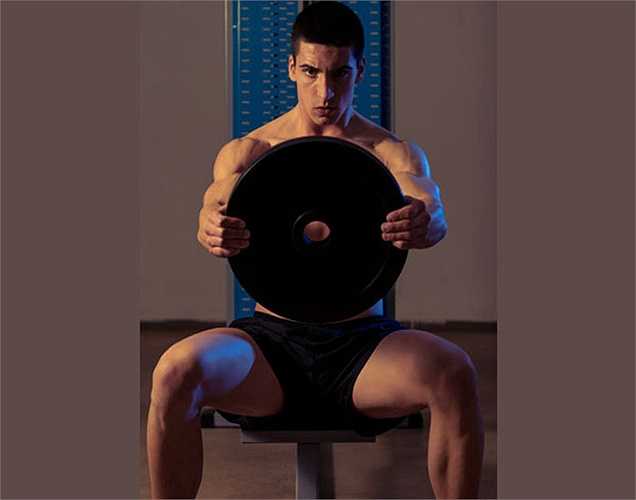 Những người đàn ông tập thể dục thường xuyên sẽ đánh bại căng thẳng một cách dễ dàng. 